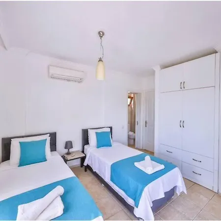 Yeni With Private Pool& Sea View *